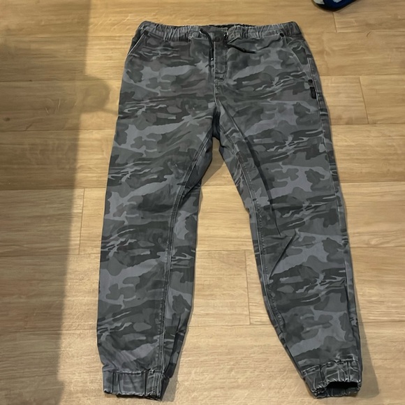 Silver Joggers - Picture 1 of 1